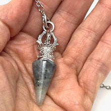 Load image into Gallery viewer, Labradorite