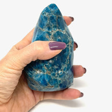 Load image into Gallery viewer, Apatite Flame