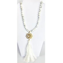 Load image into Gallery viewer, HOWLITE Mala - OM